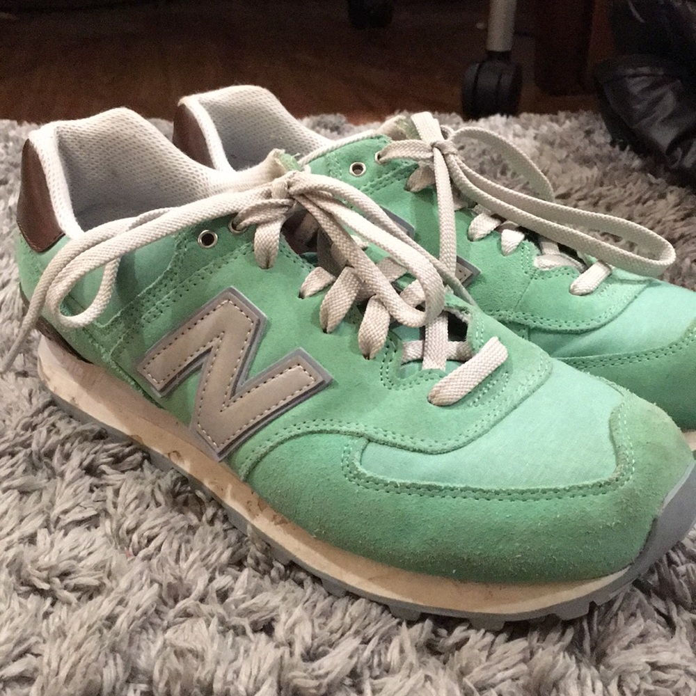 Women's New Balance 574 Size 10